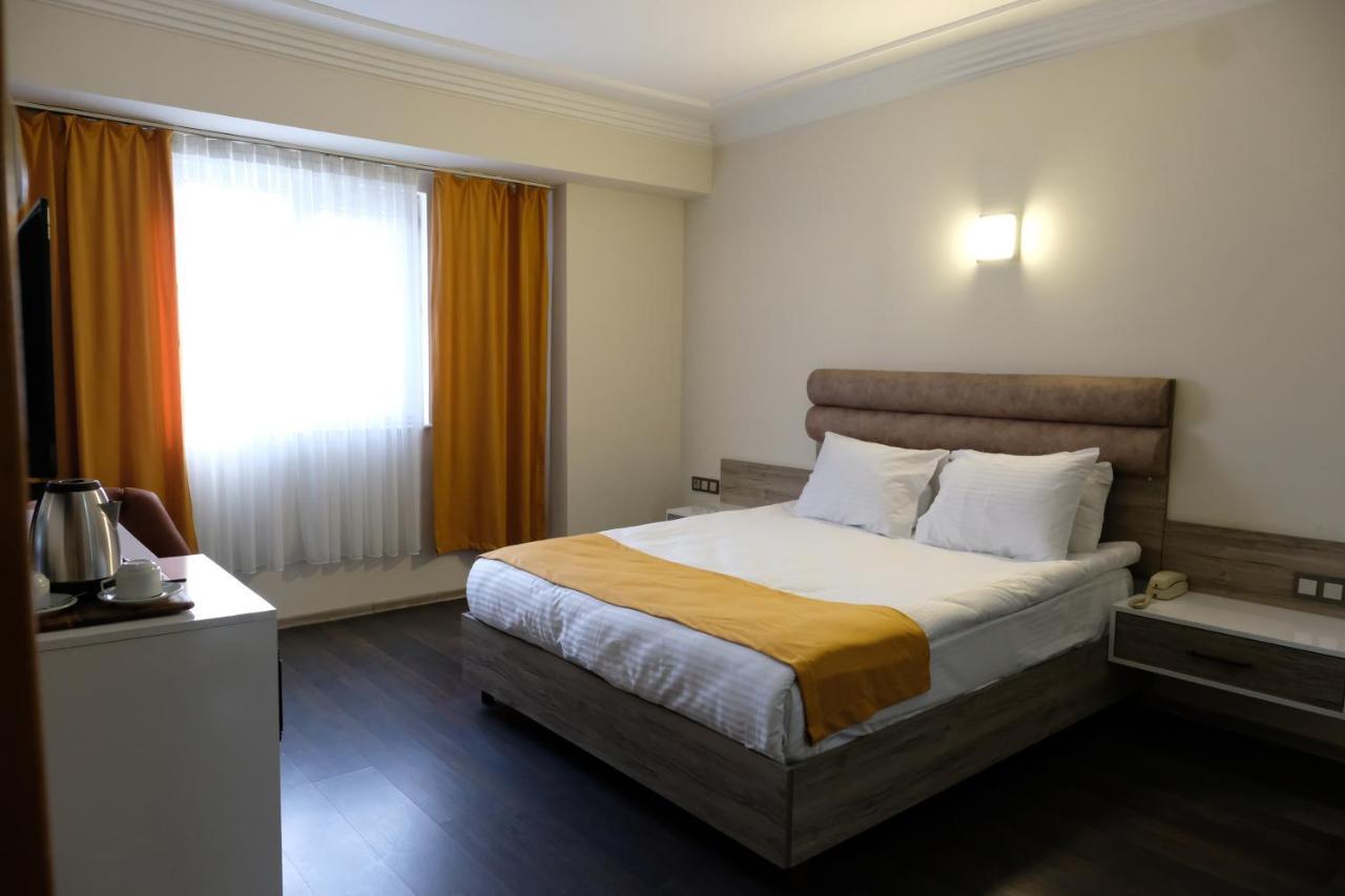 Anatolia Park Hotel Balqash Zewnętrze zdjęcie