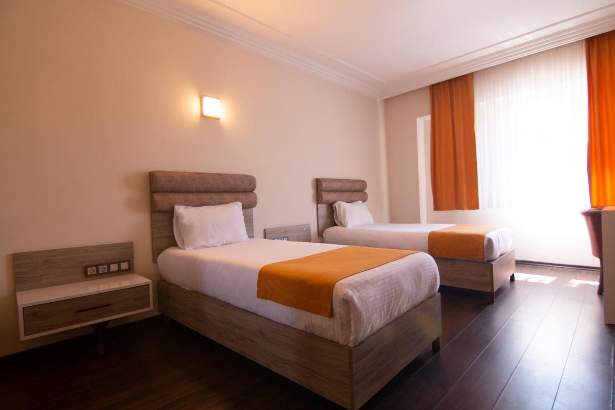 Anatolia Park Hotel Balqash Zewnętrze zdjęcie