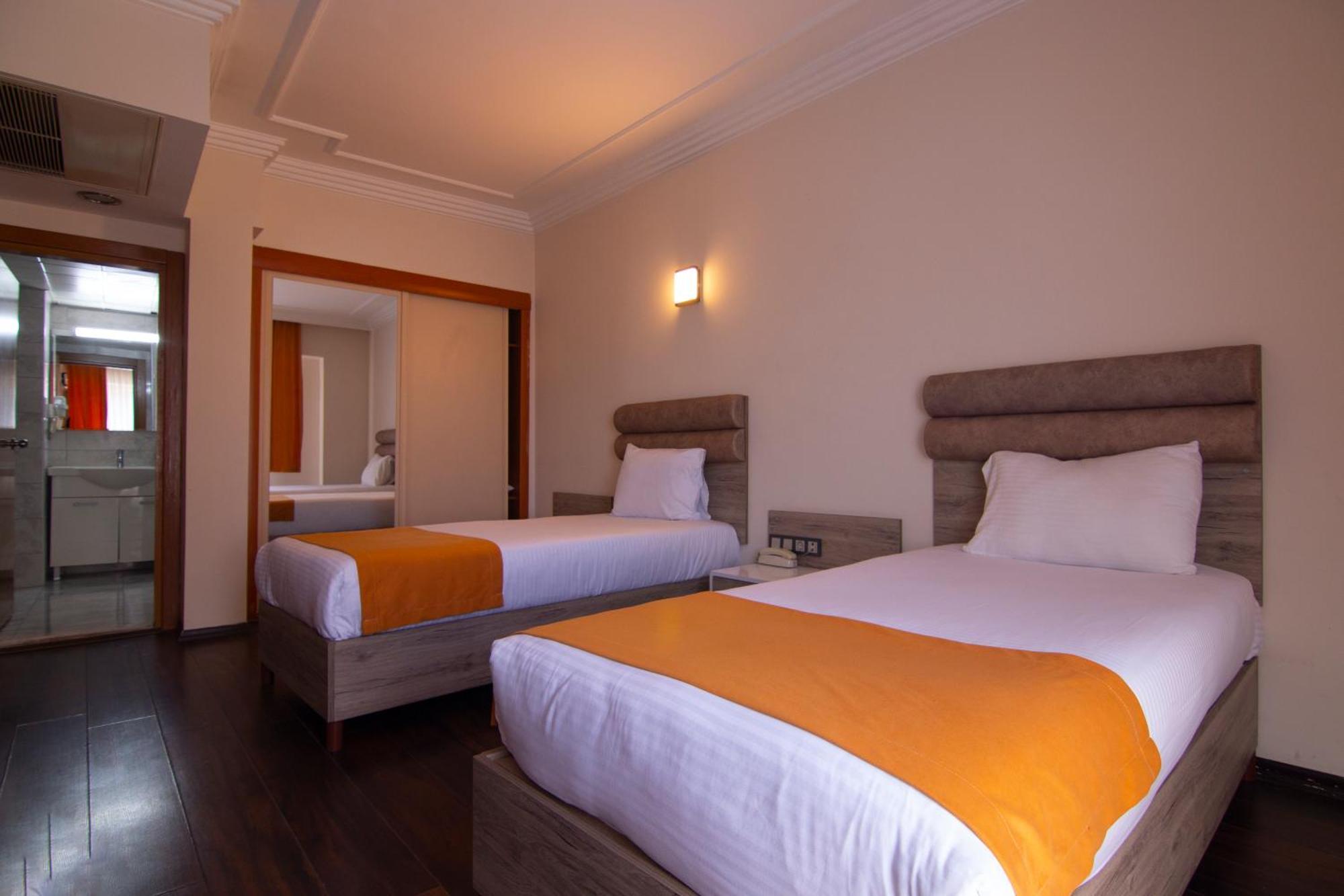 Anatolia Park Hotel Balqash Zewnętrze zdjęcie